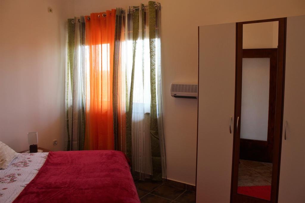 Apartment Mis Floura Fiume Esterno foto