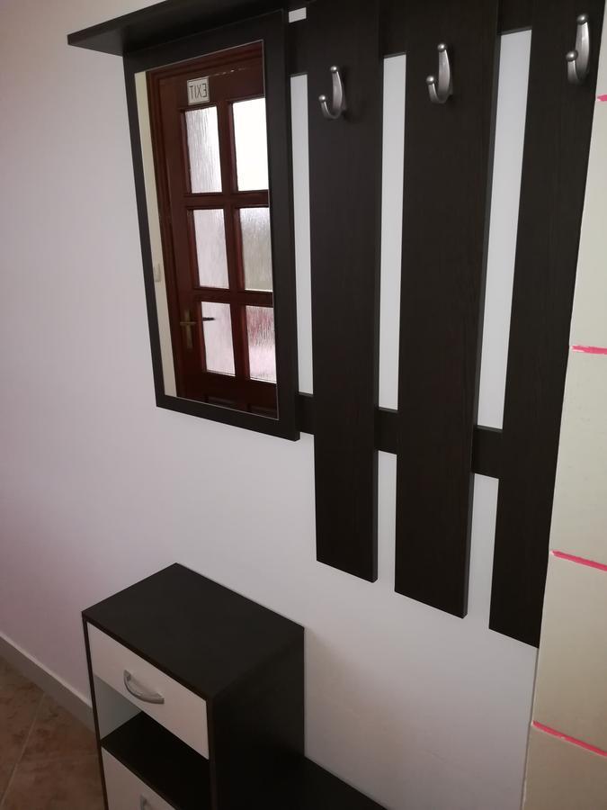 Apartment Mis Floura Fiume Esterno foto